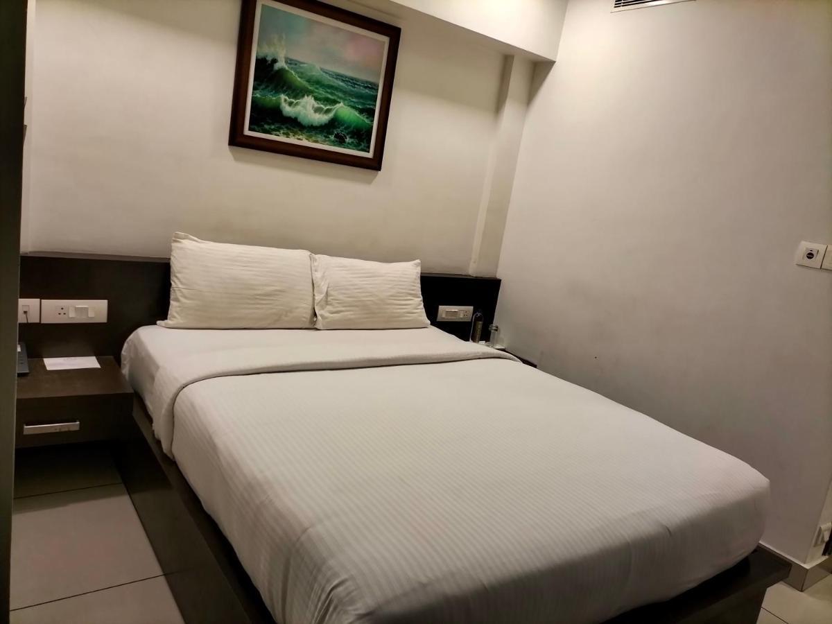 فندق Saas Residency كاليكوت المظهر الخارجي الصورة