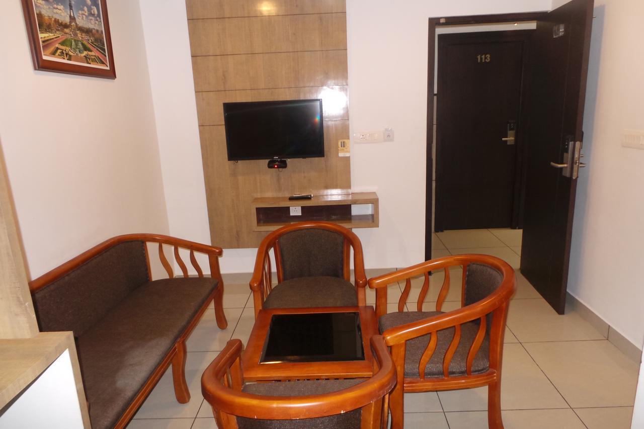 فندق Saas Residency كاليكوت المظهر الخارجي الصورة